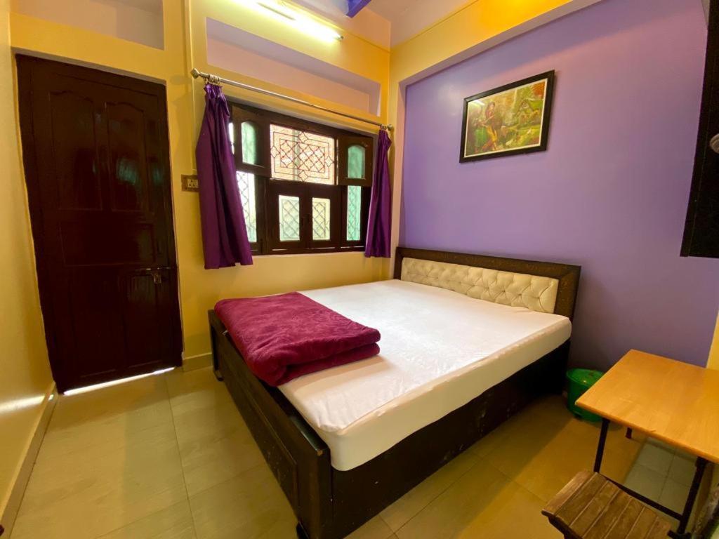 Marigold Guest House バラナシ 部屋 写真