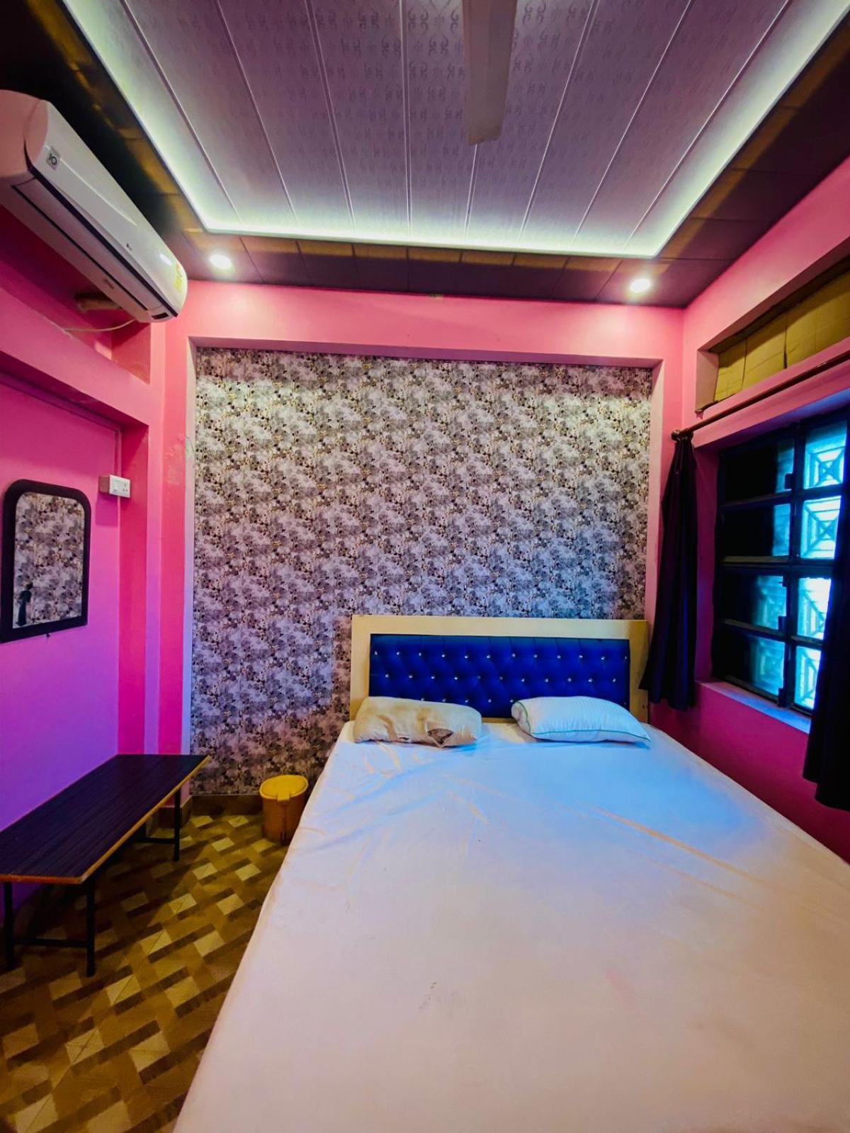 Marigold Guest House バラナシ 部屋 写真