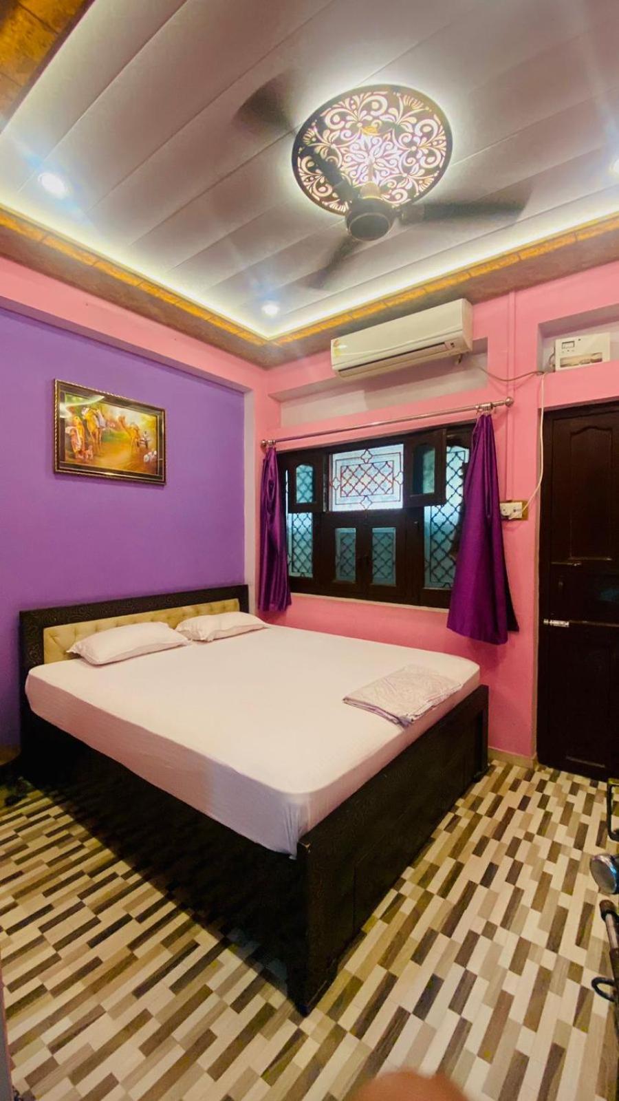 Marigold Guest House バラナシ 部屋 写真